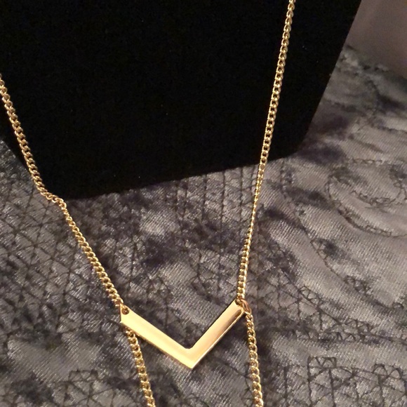 Gold tone necklace - Picture 5 of 5